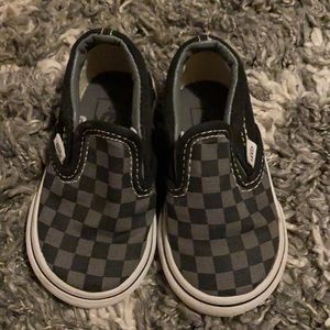 Checkered Vans size 4